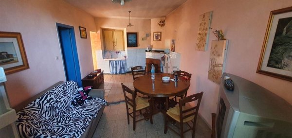 appartamento in vendita a Borgorose in zona Santa Anatolia