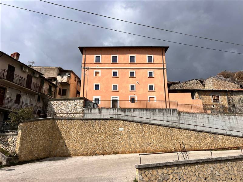 casa indipendente in vendita a Borgorose in zona Santo Stefano
