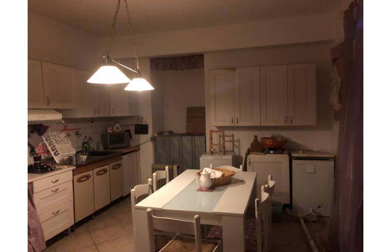 casa indipendente in vendita a Borgorose in zona Villerose