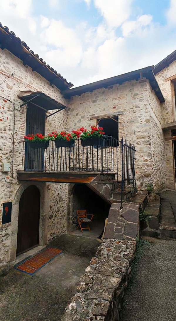 casa indipendente in vendita a Borgorose in zona Corvaro
