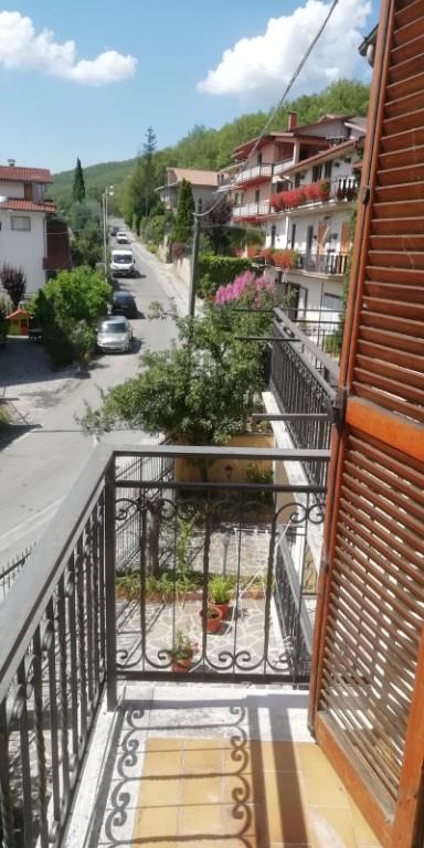 casa indipendente in vendita a Borgorose in zona Corvaro