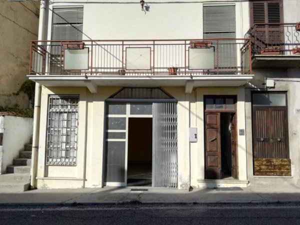 casa indipendente in vendita a Borgorose