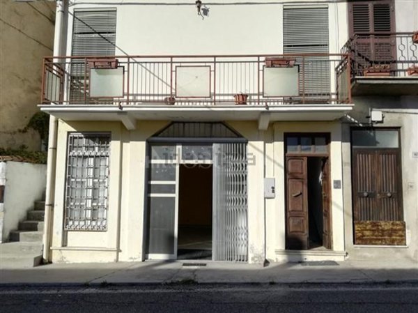 casa indipendente in vendita a Borgorose