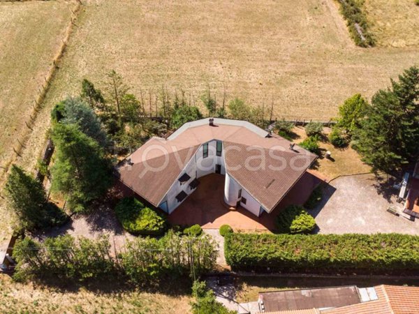 casa indipendente in vendita a Borgorose in zona Corvaro