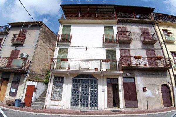 casa indipendente in vendita a Borgorose