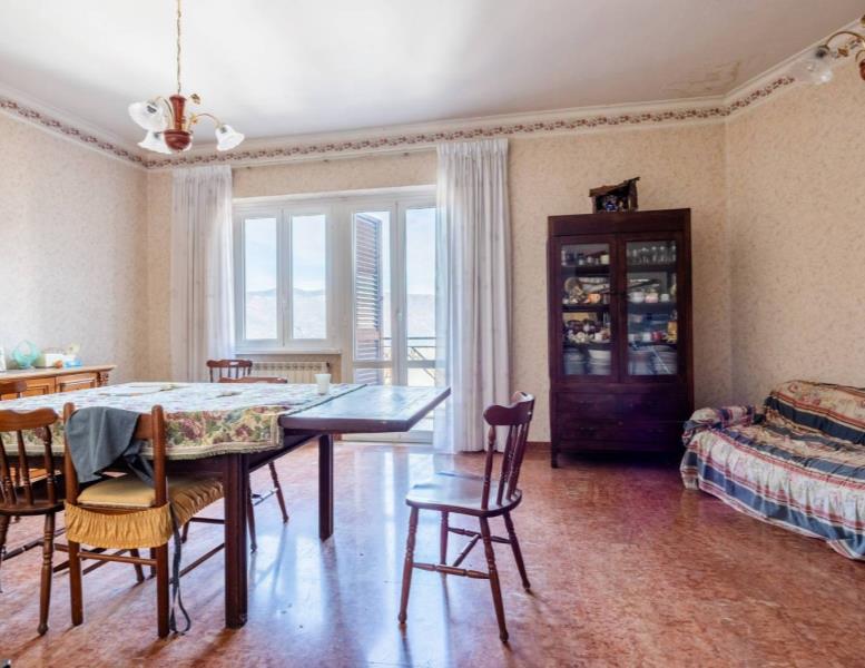 appartamento in vendita a Borgorose in zona Santo Stefano