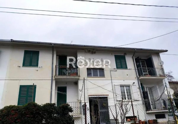 appartamento in vendita a Borgorose in zona Villerose