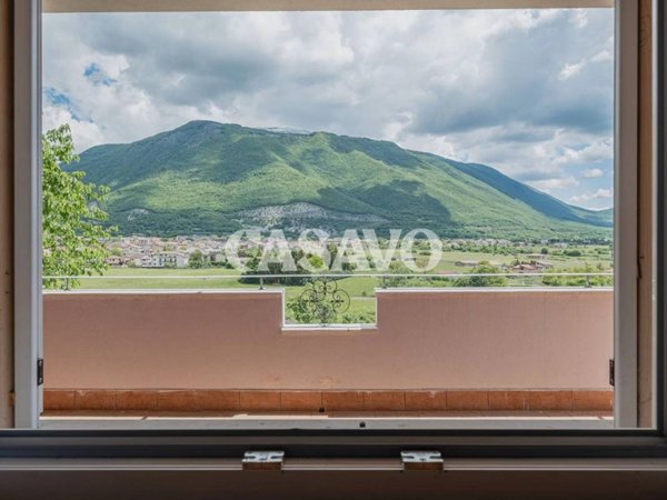 appartamento in vendita a Borgorose in zona Corvaro
