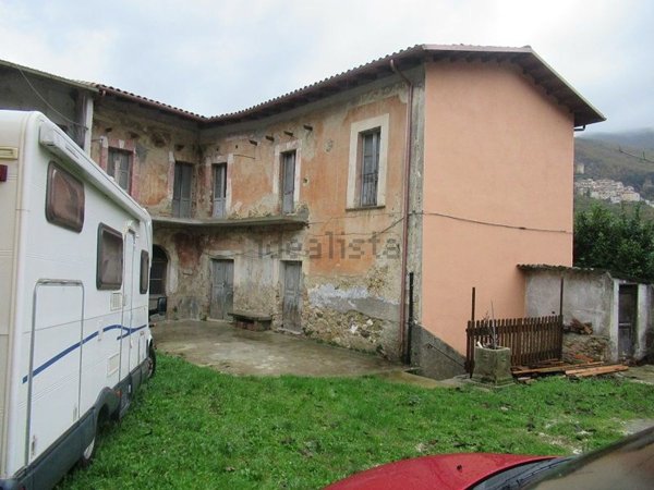 appartamento in vendita a Borgo Velino