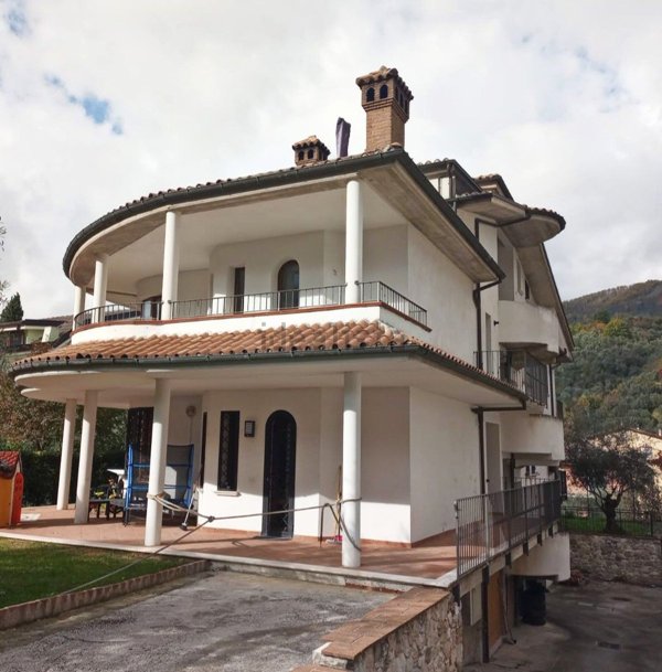 appartamento in vendita a Borgo Velino