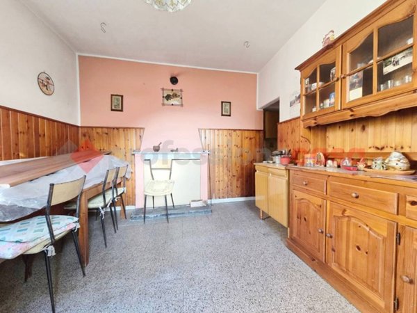 casa indipendente in vendita a Cantalice