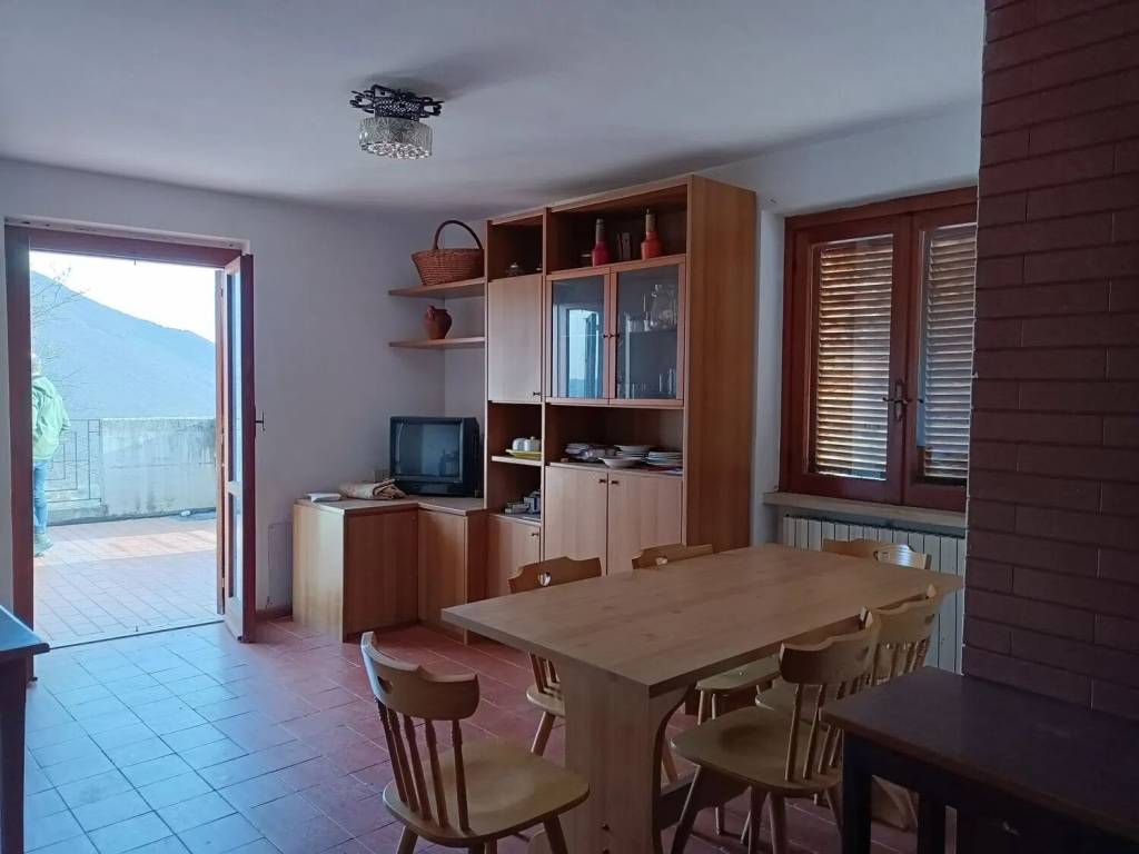 casa indipendente in vendita a Cantalice