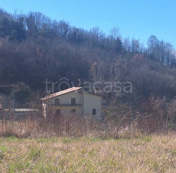 casa indipendente in vendita a Cantalice