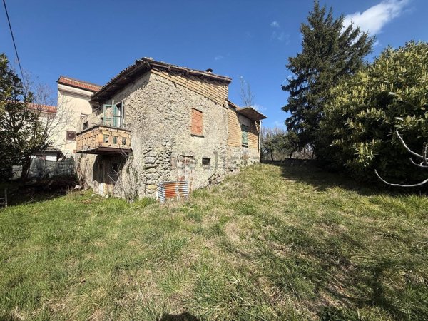 casale in vendita a Cantalice