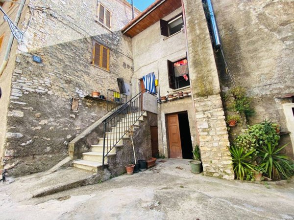 appartamento in vendita a Casaprota