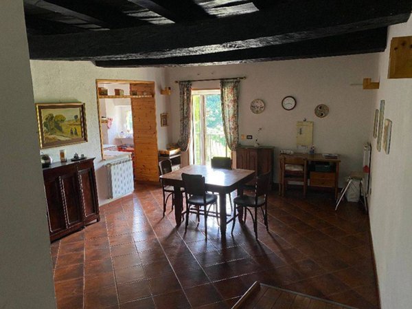 appartamento in vendita a Casaprota in zona Collelungo Sabino