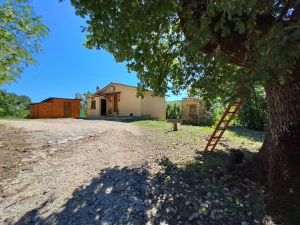 casa indipendente in vendita a Casaprota
