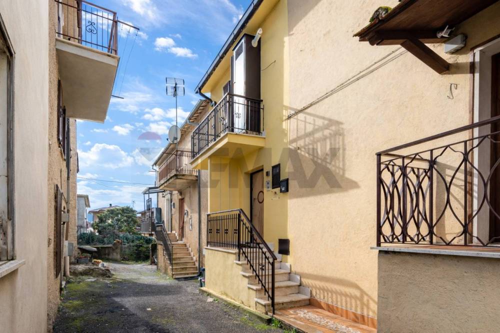 appartamento in vendita a Casaprota