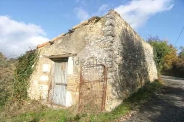 appartamento in vendita a Casaprota in zona Collelungo Sabino