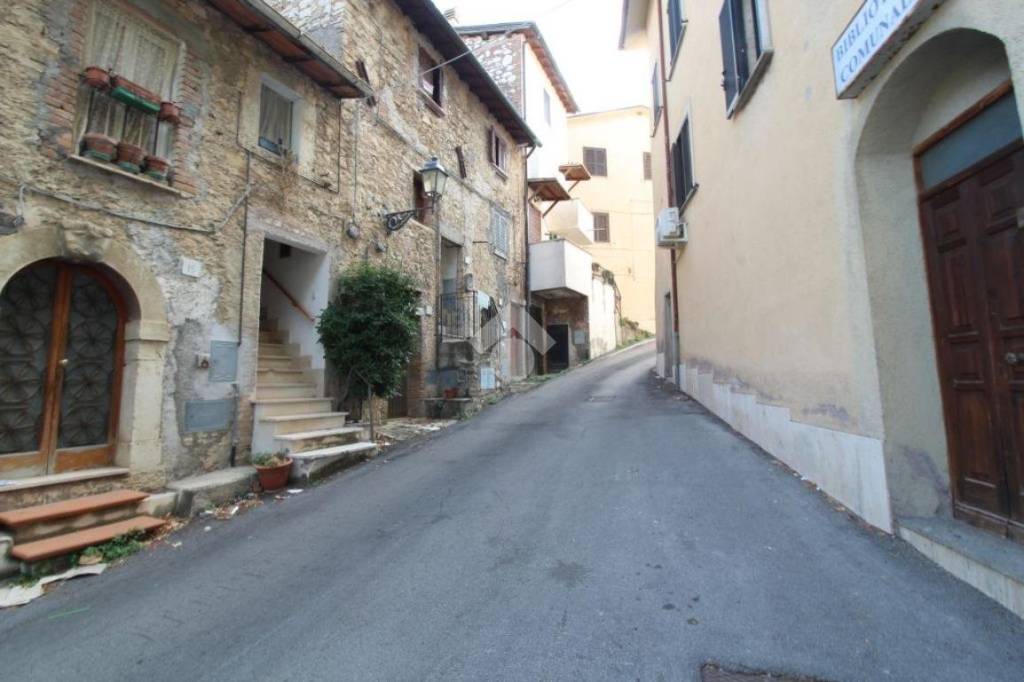 appartamento in vendita a Casaprota