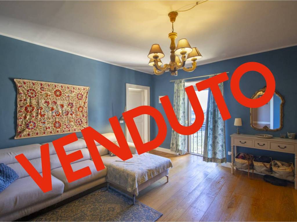 casa indipendente in vendita a Casperia