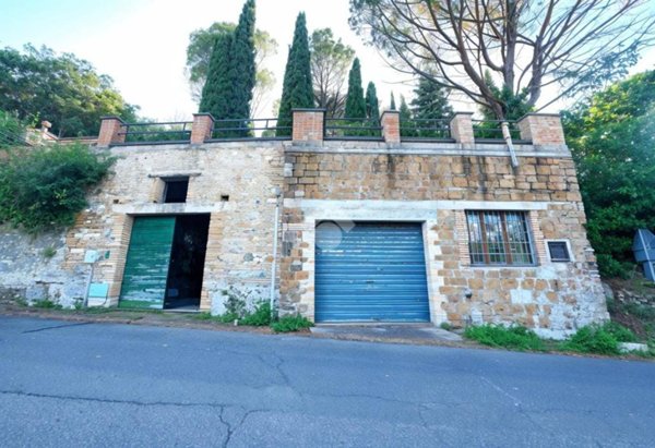 ufficio in vendita a Casperia