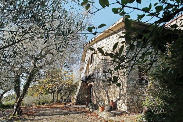 casa indipendente in vendita a Casperia