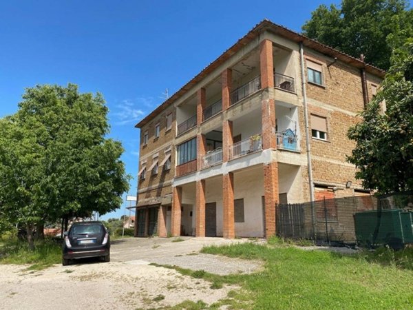 appartamento in vendita a Casperia in zona Paranzano