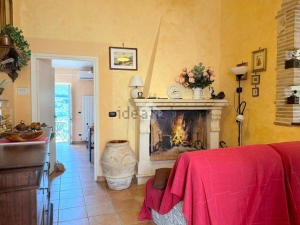 appartamento in vendita a Casperia