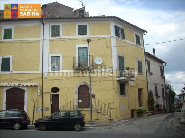 appartamento in vendita a Castelnuovo di Farfa