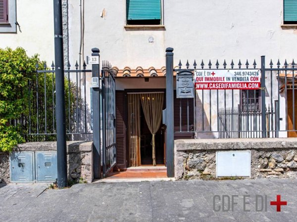 appartamento in vendita a Castelnuovo di Farfa