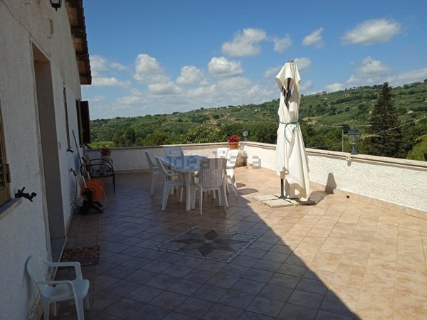 appartamento in vendita a Castelnuovo di Farfa