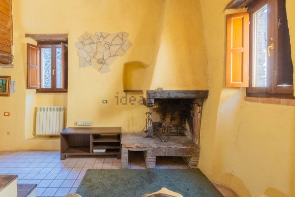 appartamento in vendita a Castelnuovo di Farfa