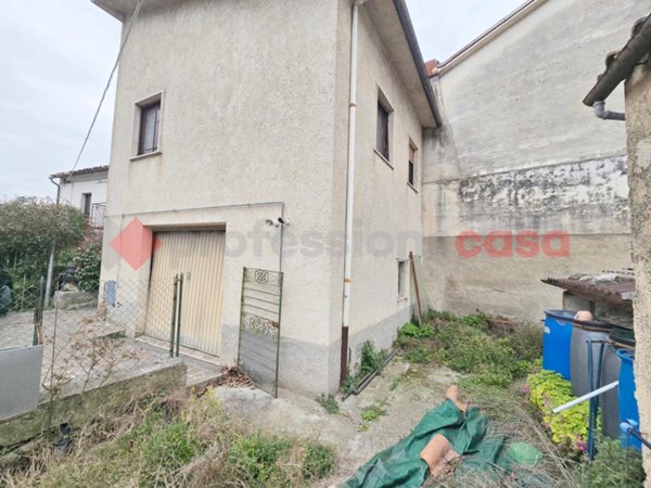 appartamento in vendita a Castel Sant'Angelo