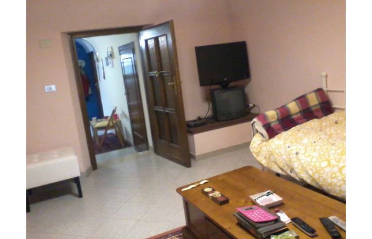 casa indipendente in vendita a Castel Sant'Angelo