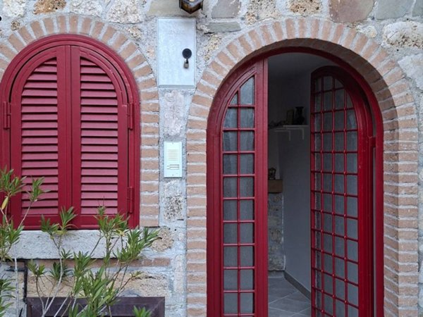 casa indipendente in vendita a Castel Sant'Angelo