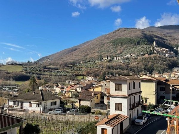 appartamento in vendita a Castel Sant'Angelo