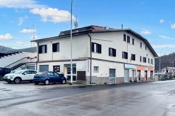 locale di sgombero in vendita a Cittaducale in zona Santa Rufina