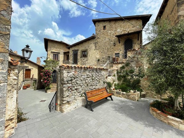 appartamento in vendita a Cittaducale in zona Calcariola