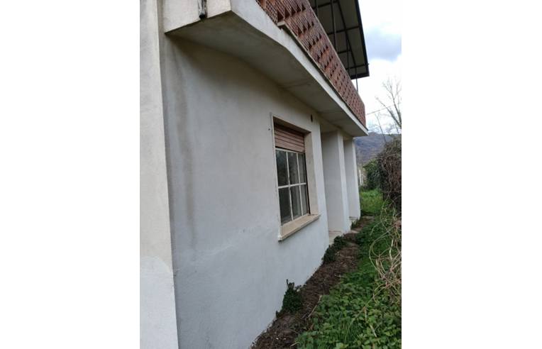 casa indipendente in vendita a Cittaducale in zona Micciani