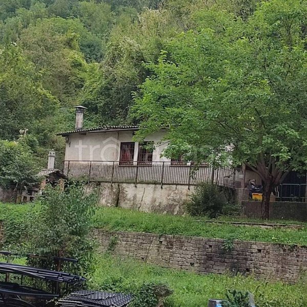 casa indipendente in vendita a Cittaducale in zona Santa Rufina