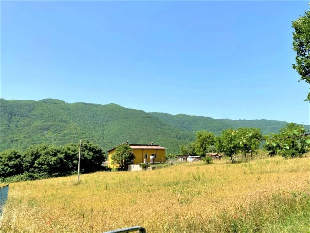 terreno agricolo in vendita a Cittaducale in zona Caporio