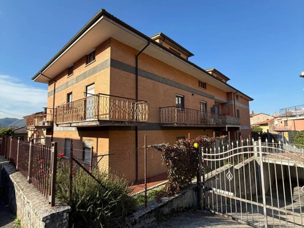 appartamento in vendita a Cittaducale in zona Santa Rufina