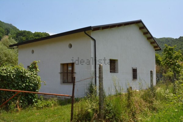 casa indipendente in vendita a Cittaducale in zona Micciani
