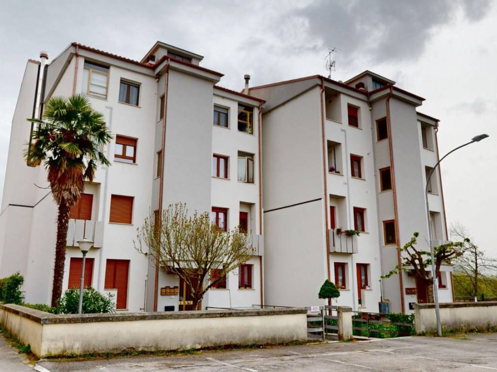 appartamento in vendita a Cittaducale in zona Santa Rufina