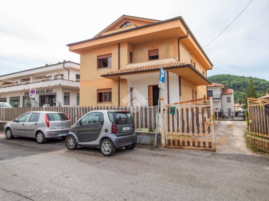 appartamento in vendita a Cittaducale in zona Santa Rufina
