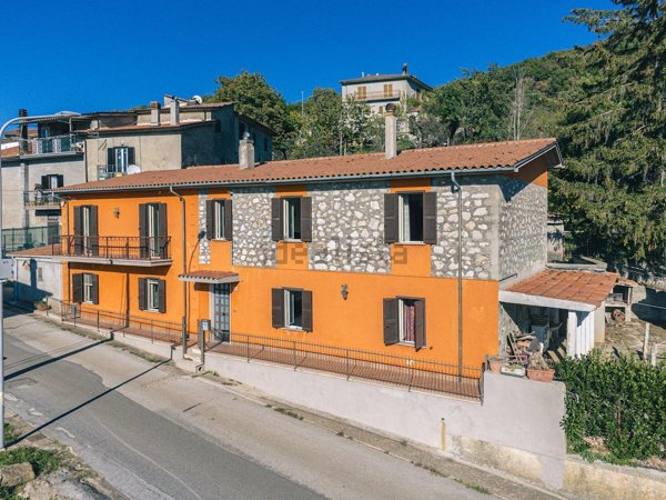 casale in vendita a Cittaducale