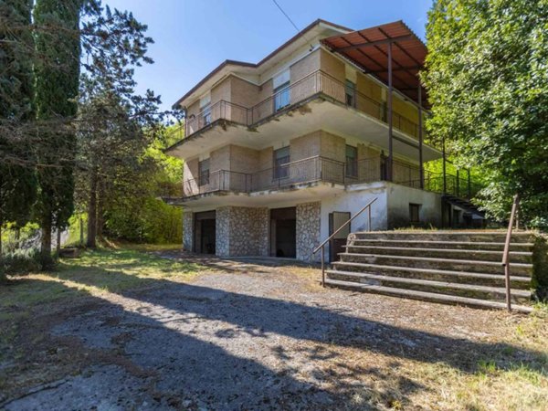 casa indipendente in vendita a Cittaducale