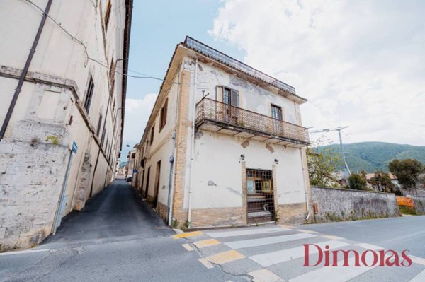 casa indipendente in vendita a Cittaducale
