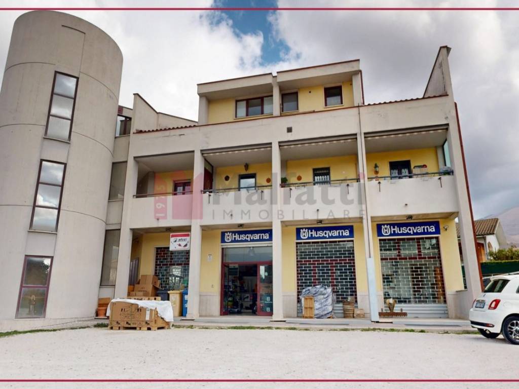 negozio in vendita a Cittaducale in zona Santa Rufina